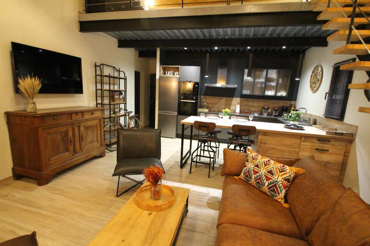 Loft Lou Pitchoun Villa Saint-Étienne-du-Grès Bagian luar foto