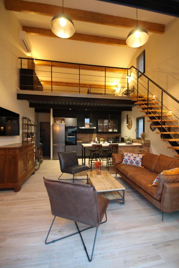 Loft Lou Pitchoun Villa Saint-Étienne-du-Grès Bagian luar foto